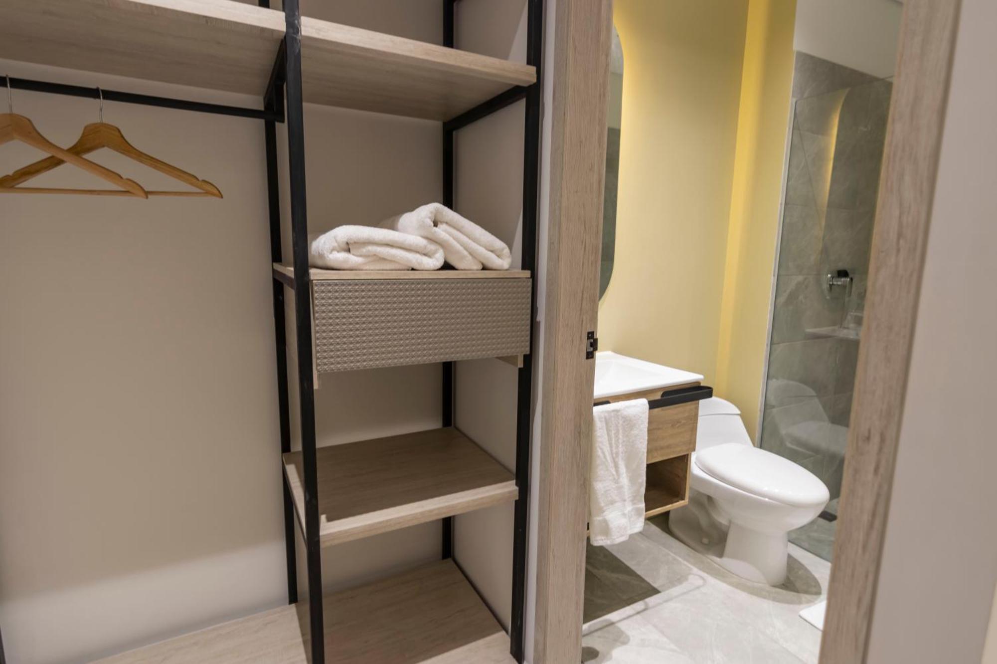 Sonata 44 Hotel Laureles Medellín Eksteriør billede