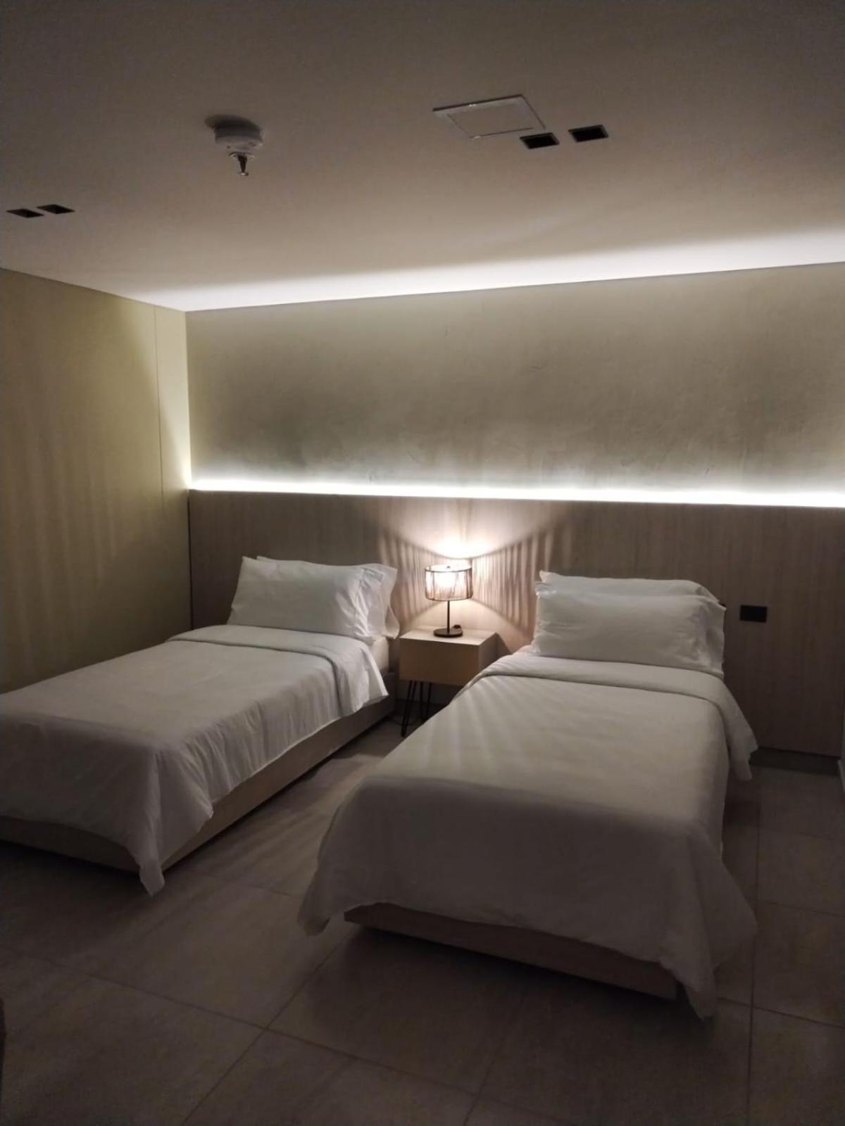 Sonata 44 Hotel Laureles Medellín Eksteriør billede