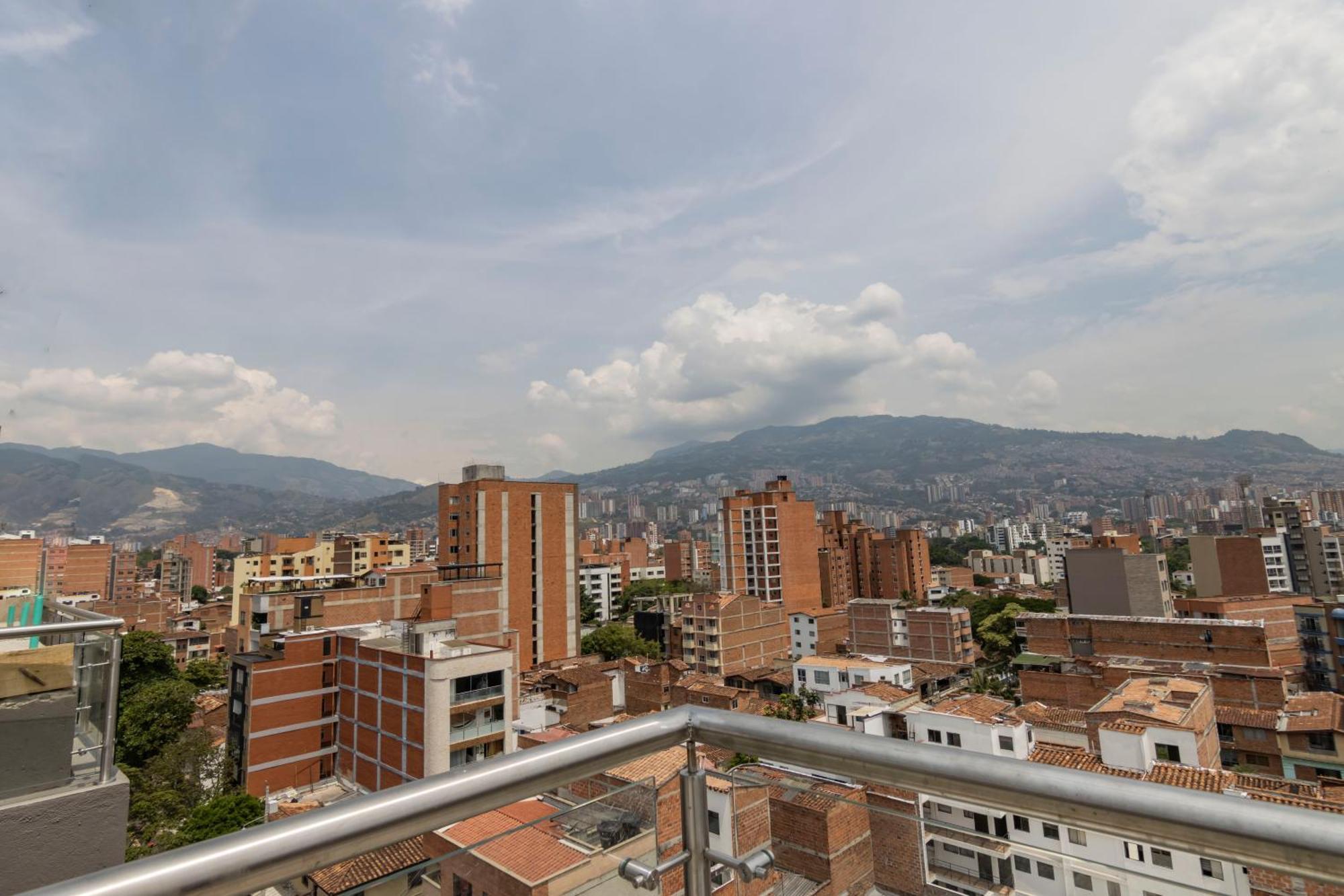 Sonata 44 Hotel Laureles Medellín Eksteriør billede