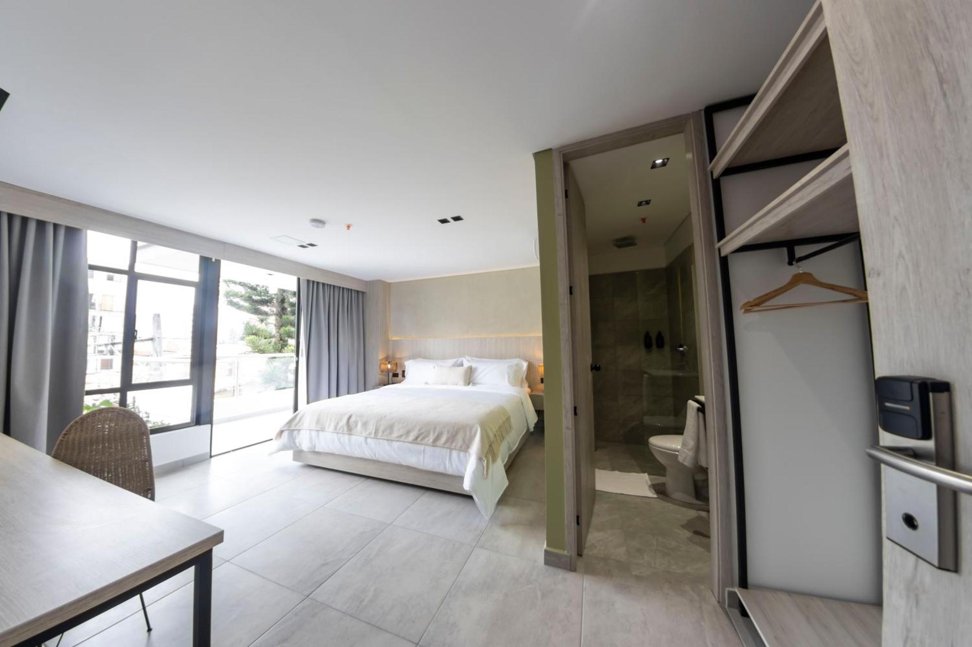 Sonata 44 Hotel Laureles Medellín Eksteriør billede