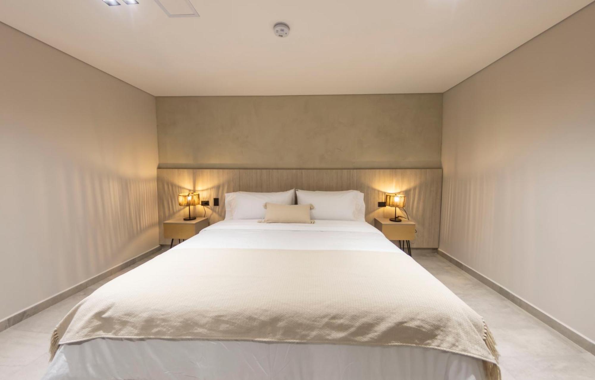 Sonata 44 Hotel Laureles Medellín Eksteriør billede