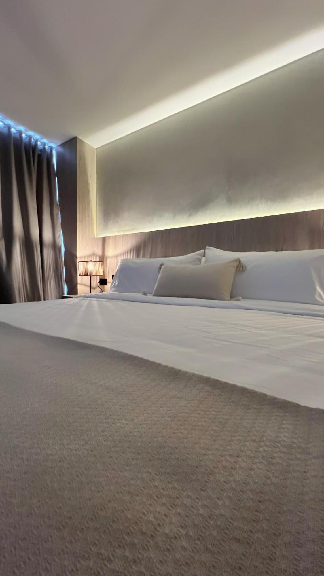 Sonata 44 Hotel Laureles Medellín Eksteriør billede