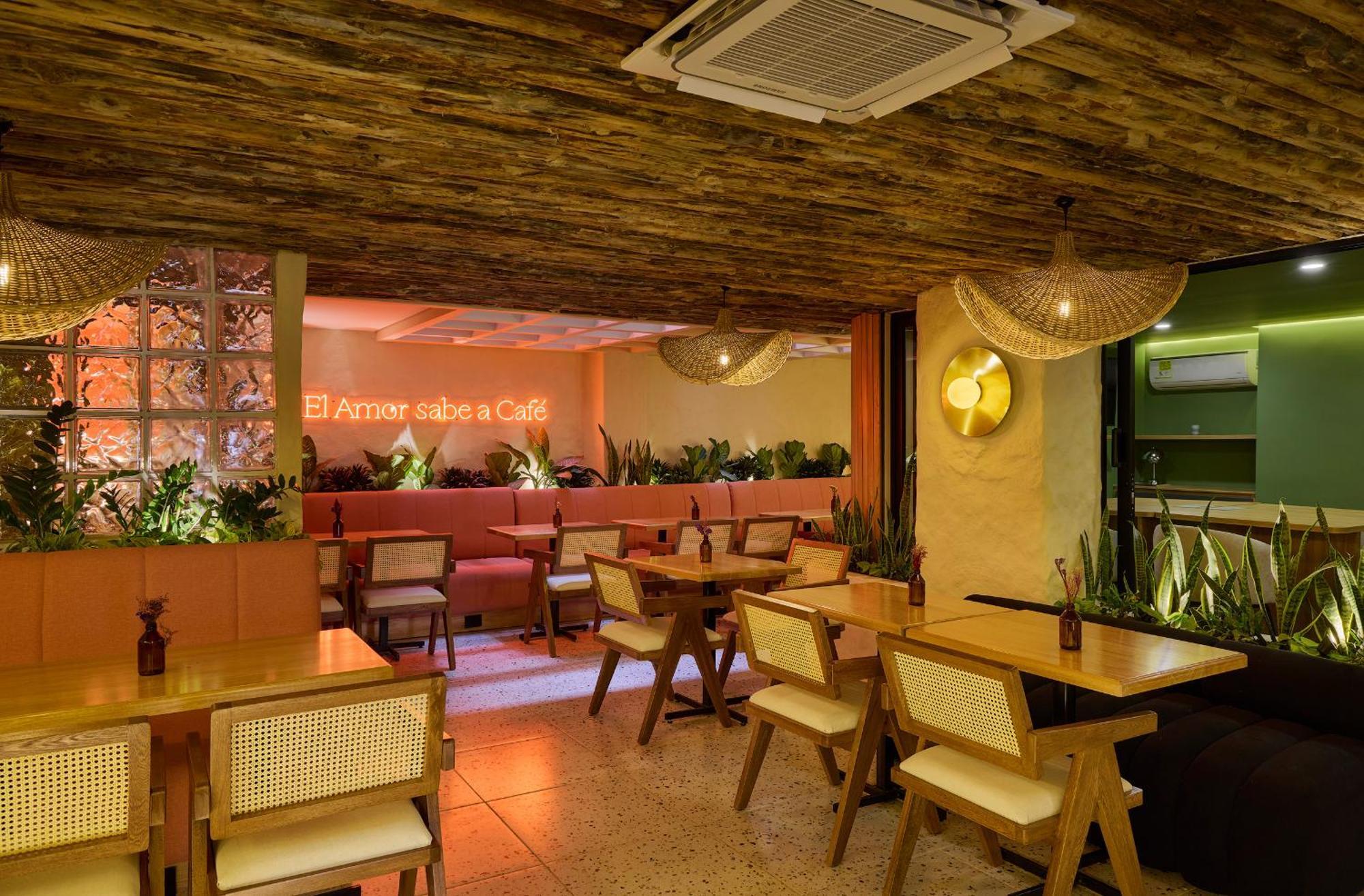 Sonata 44 Hotel Laureles Medellín Eksteriør billede
