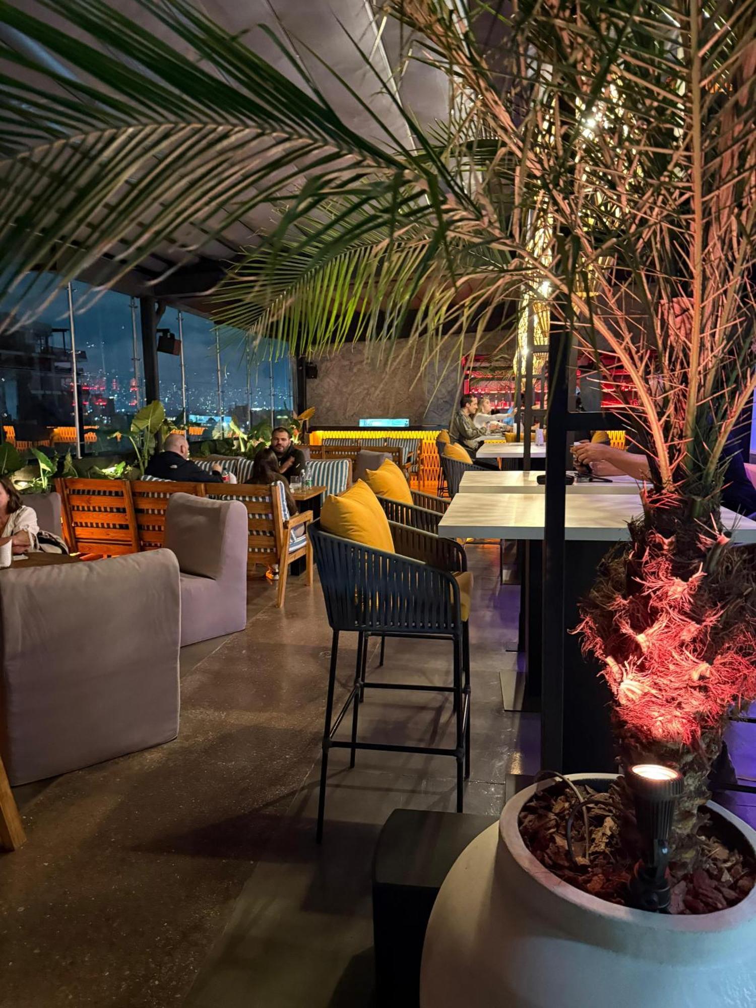 Sonata 44 Hotel Laureles Medellín Eksteriør billede